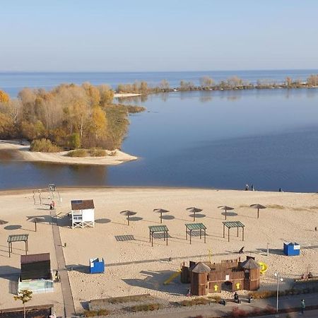 Apartament Near Dnieper Cherkasy Exterior photo