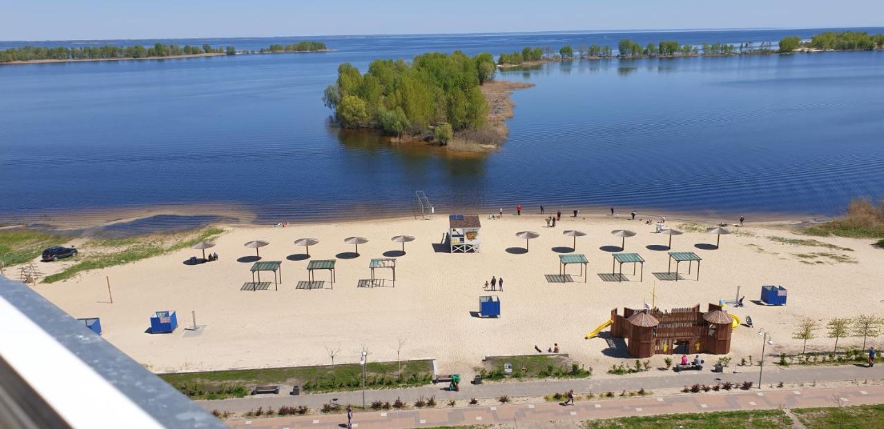 Apartament Near Dnieper Cherkasy Exterior photo